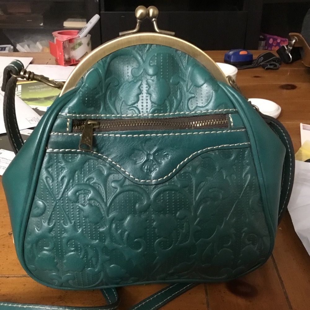 Patricia Nash P04809 Jade Cross Body Bag Brand New With Tags and Dust Bag